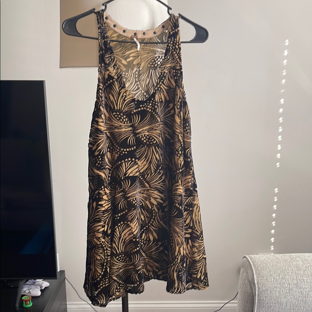 Free People Tan and Black Graphic Top